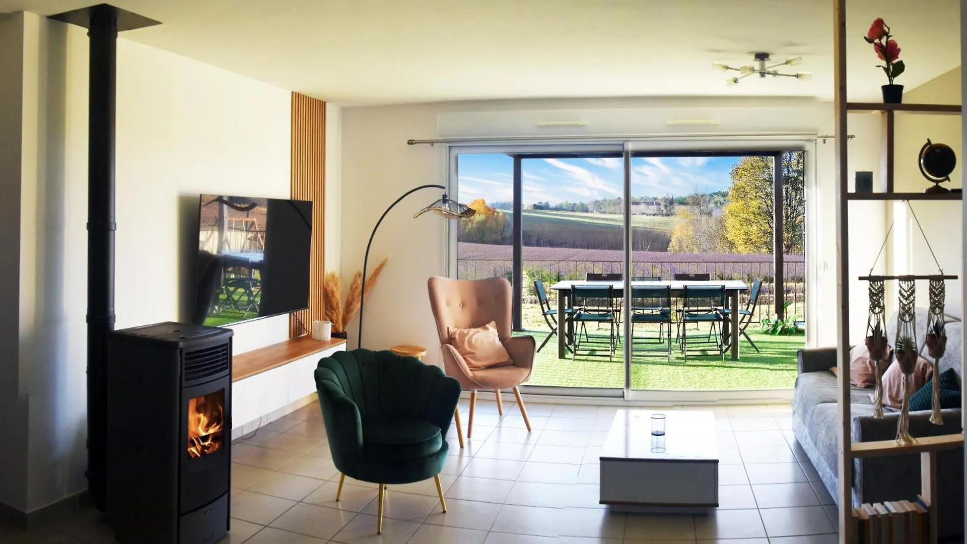 Villa Havre De Paix Et Lavandes - Tres Calme - Salle De Jeux - Jacuzzi Chauffe - Idealement Placee - Aucun Vis A Vis Savasse Fransa